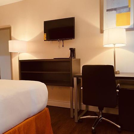 Quality Inn Нью-Йорк Экстерьер фото